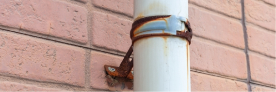 錆びた雨樋