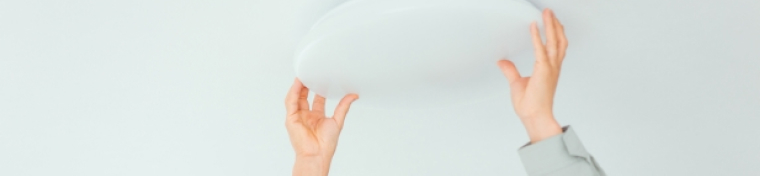 照明の交換作業